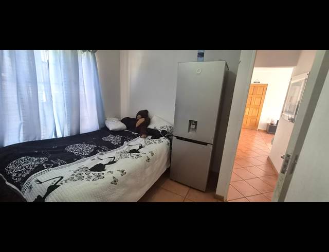 2 BEDROOM APARTMENT FOR SALE IN NORTHGATE